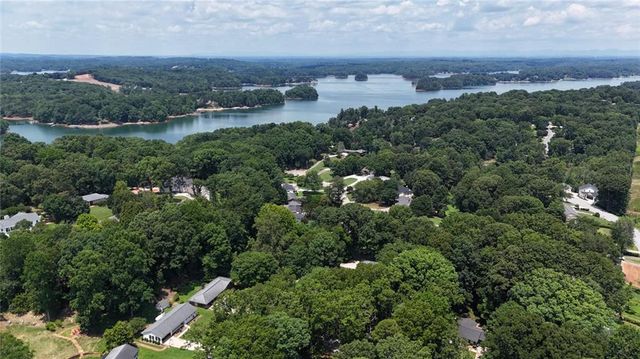 675 Holly Drive, Gainesville, GA 30501