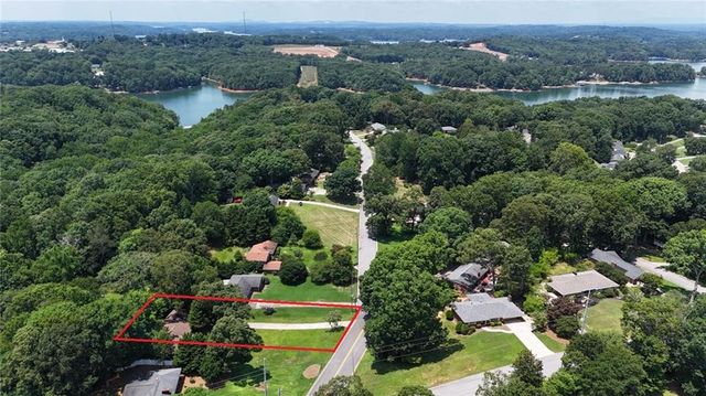 675 Holly Drive, Gainesville, GA 30501