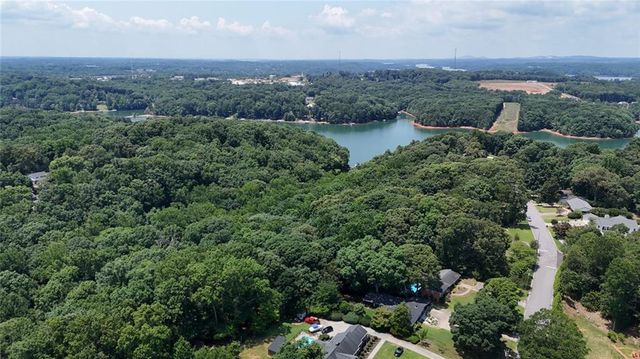 675 Holly Drive, Gainesville, GA 30501