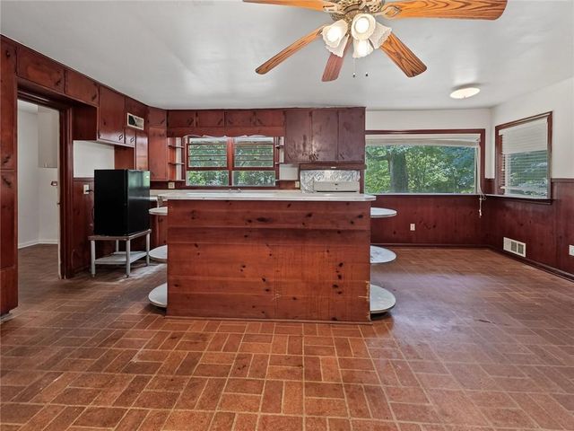 675 Holly Drive, Gainesville, GA 30501