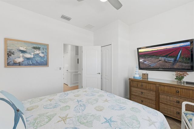 10475 MEDJOOL DRIVE, Venice, FL 34293