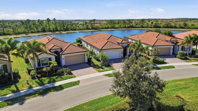 10475 MEDJOOL DRIVE, Venice, FL 34293