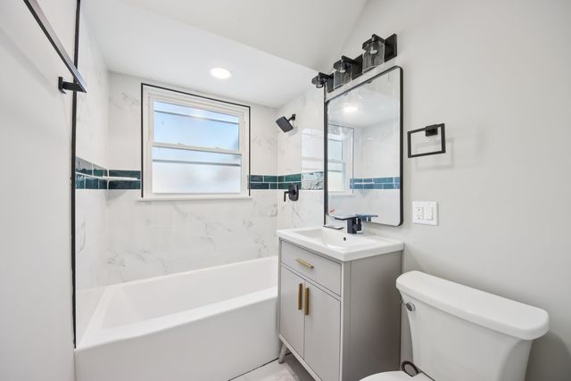 228 4th Street, Downers Grove, IL 60515