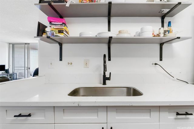 1250 Richard Lane 410, Honolulu, HI 96819