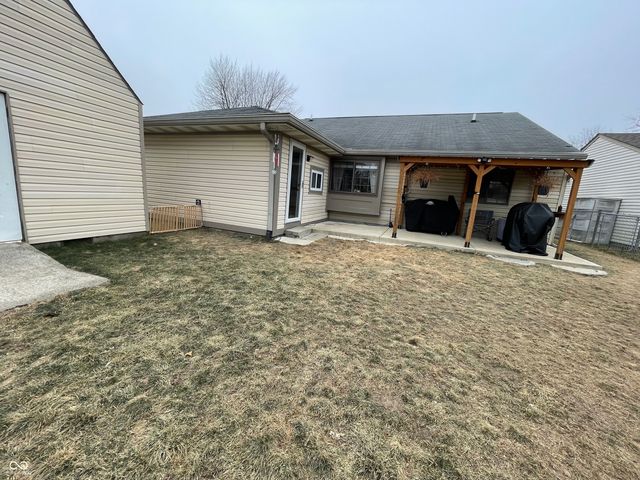 453 Ashby Drive, Greenfield, IN 46140