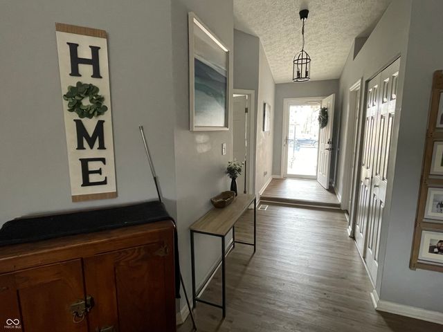 453 Ashby Drive, Greenfield, IN 46140