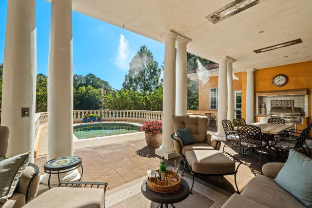 16 Chandeleur Point, Hattiesburg, MS 39402