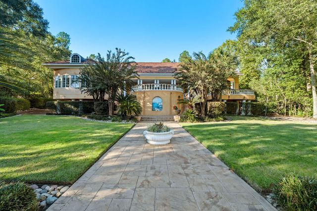 16 Chandeleur Point, Hattiesburg, MS 39402