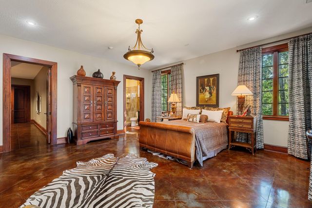 16 Chandeleur Point, Hattiesburg, MS 39402