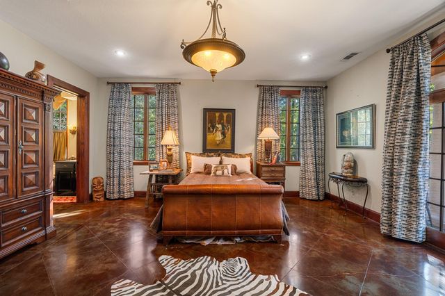 16 Chandeleur Point, Hattiesburg, MS 39402