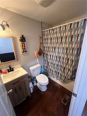 2431 Guernsey Dell Avenue, Dayton, OH 45404