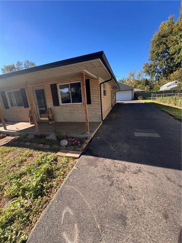 2431 Guernsey Dell Avenue, Dayton, OH 45404