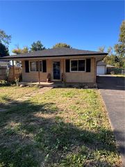 2431 Guernsey Dell Avenue, Dayton, OH 45404