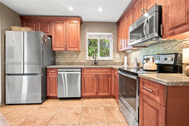 1119 Buchanan St, Hollywood, FL 33019