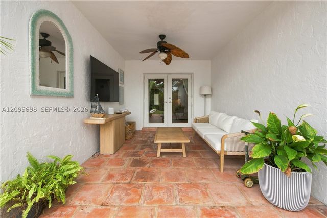 1119 Buchanan St, Hollywood, FL 33019