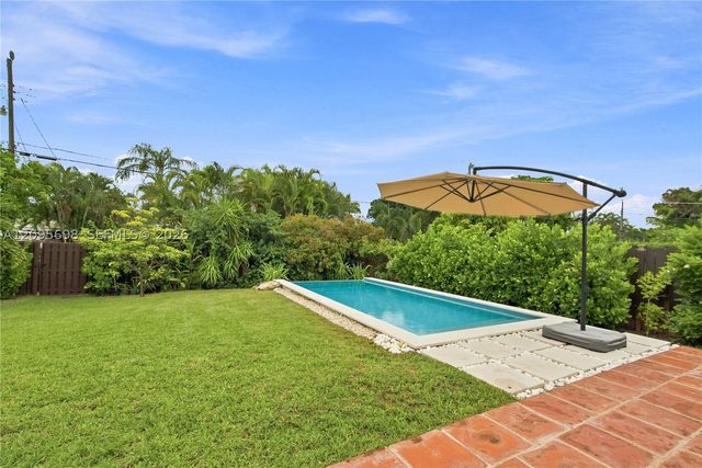 1119 Buchanan St, Hollywood, FL 33019