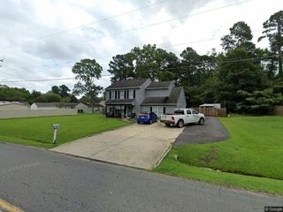 610 Queens Creek RD, Williamsburg, VA 23185