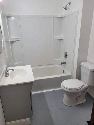 1140 19th Street N, Fargo, ND 58102