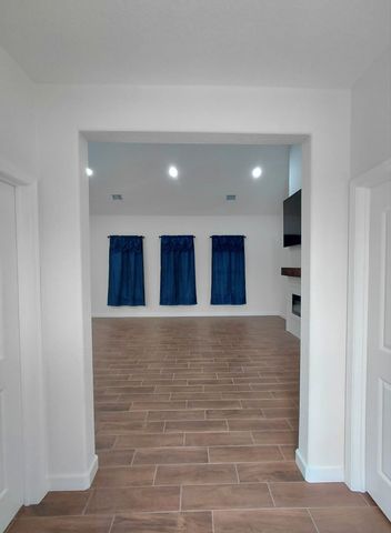 604 E 4th Street, Muenster, TX 76252
