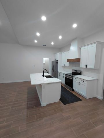 604 E 4th Street, Muenster, TX 76252