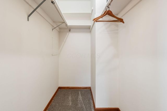 5674 Lindenwood Road, Columbus, OH 43229