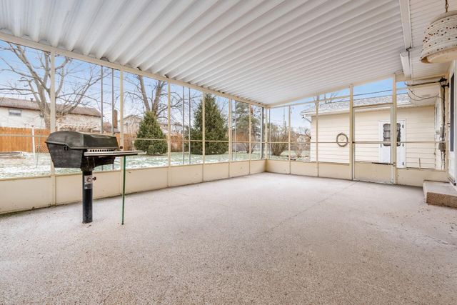 5674 Lindenwood Road, Columbus, OH 43229