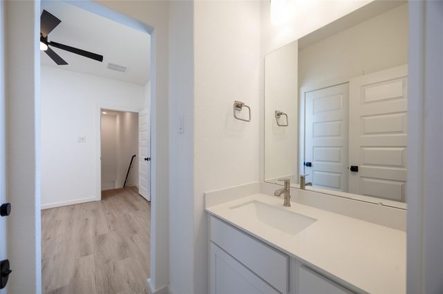 1943 Longmire Villas Court, Conroe, TX 77304