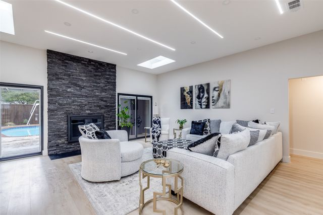 3333 Therondunn Drive, Plano, TX 75023