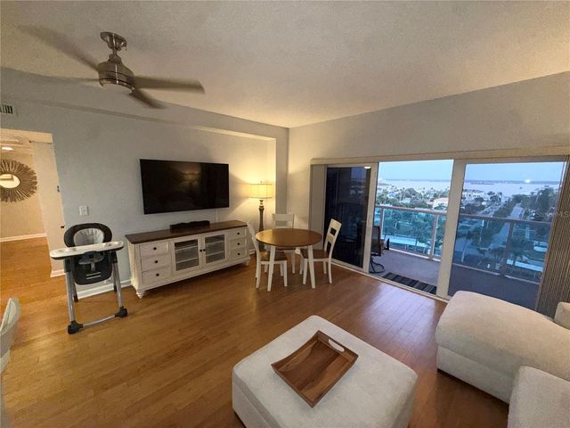 880 MANDALAY AVENUE C808, Clearwater Beach, FL 33767