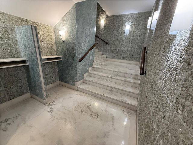 880 MANDALAY AVENUE C808, Clearwater Beach, FL 33767