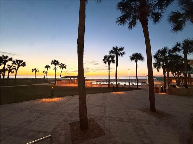 880 MANDALAY AVENUE C808, Clearwater Beach, FL 33767