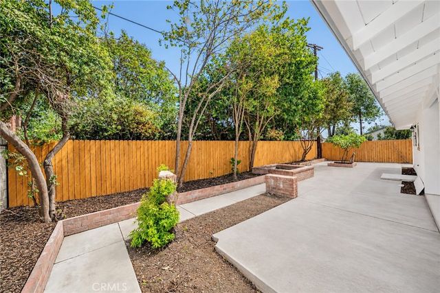6458 Rhonda Road, Riverside, CA 92504