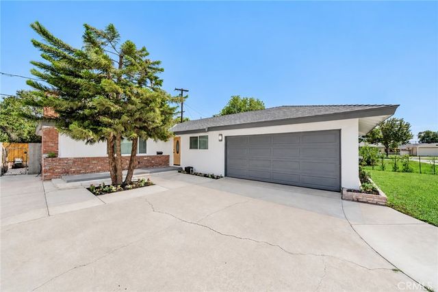 6458 Rhonda Road, Riverside, CA 92504