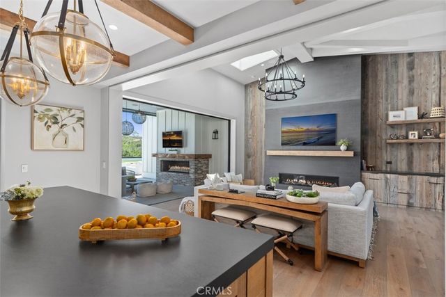 1030 Sandcastle Drive, Corona Del Mar, CA 92625