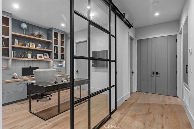 1030 Sandcastle Drive, Corona Del Mar, CA 92625
