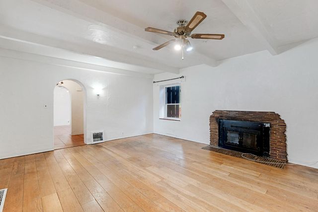 815 W Yosemite Avenue, Madera, CA 93637