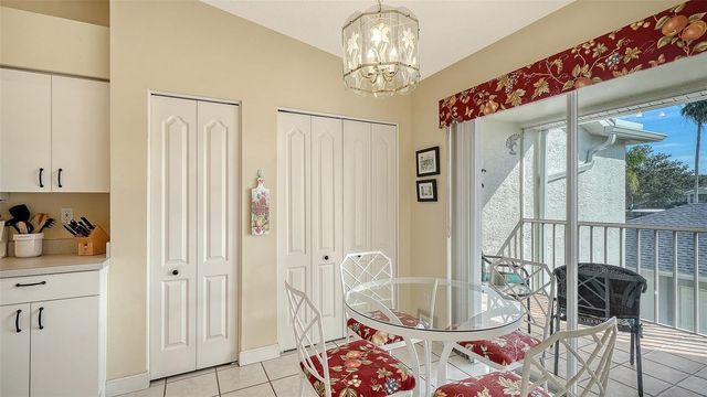 9480 HIGH GATE DRIVE 2122, Sarasota, FL 34238