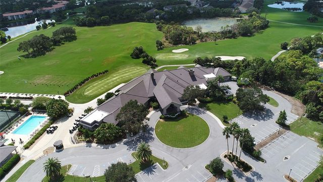 9480 HIGH GATE DRIVE 2122, Sarasota, FL 34238