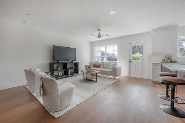 3707 W LEILA AVENUE, Tampa, FL 33611