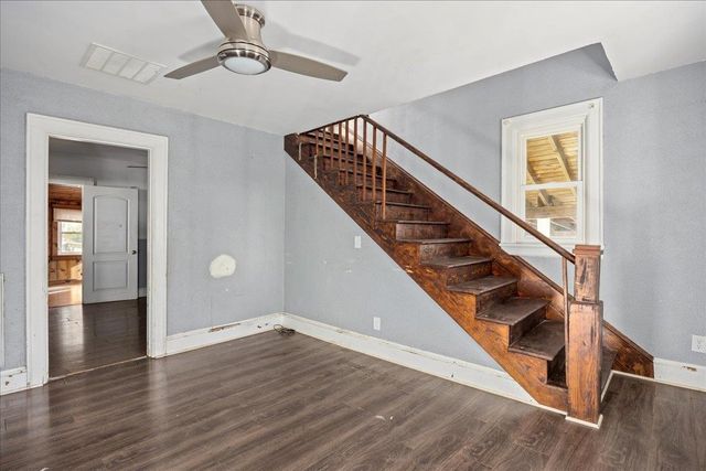 1311 LYLE AVE, Staunton, VA 24401