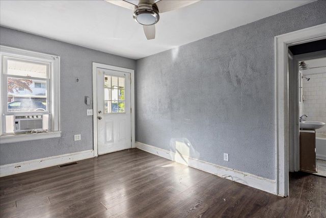 1311 LYLE AVE, Staunton, VA 24401