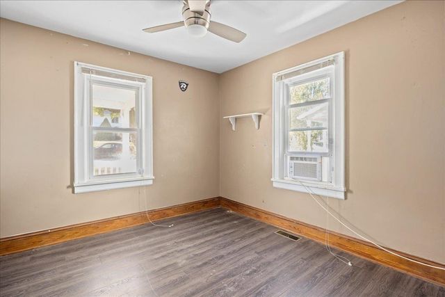 1311 LYLE AVE, Staunton, VA 24401