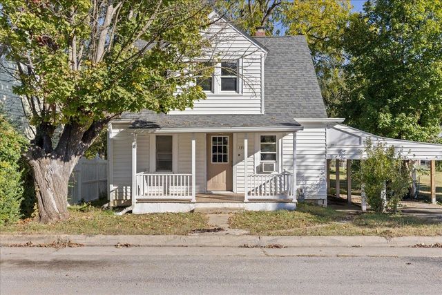 1311 LYLE AVE, Staunton, VA 24401