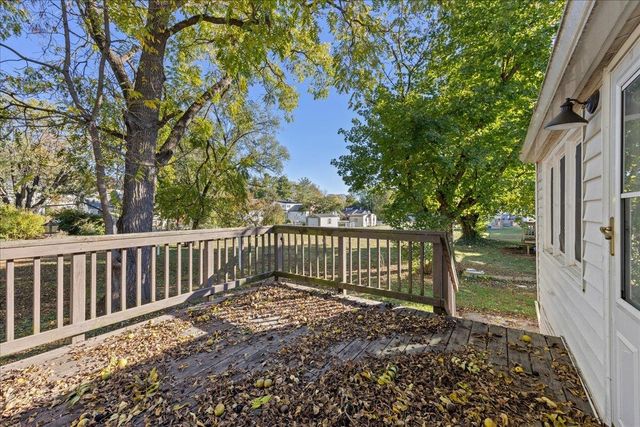 1311 LYLE AVE, Staunton, VA 24401