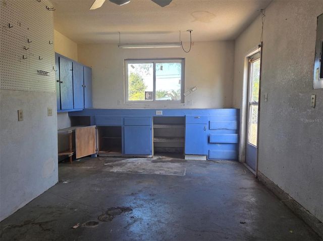 11048 VANESSA AVENUE, Englewood, FL 34224