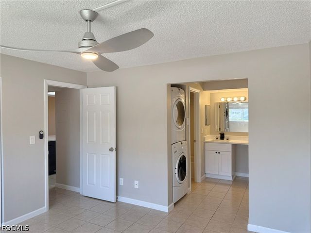 5751 Foxlake DR A, North Fort Myers, FL 33917