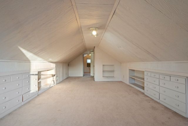 1907 Suffolk Avenue, Westchester, IL 60154