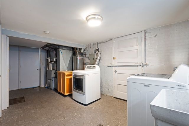 1907 Suffolk Avenue, Westchester, IL 60154