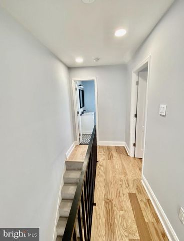 209 DALY ST, Philadelphia, PA 19148