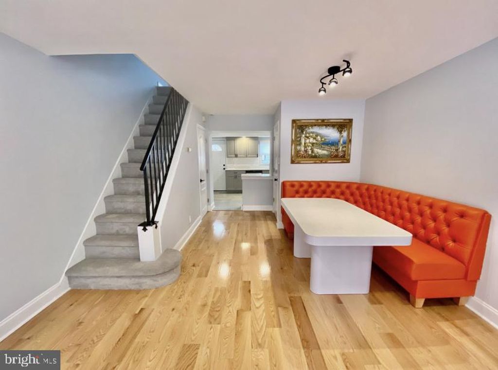 209 DALY ST, Philadelphia, PA 19148